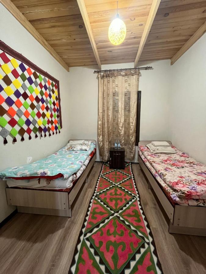 Guest House Guljan Bokonbayevo Dış mekan fotoğraf