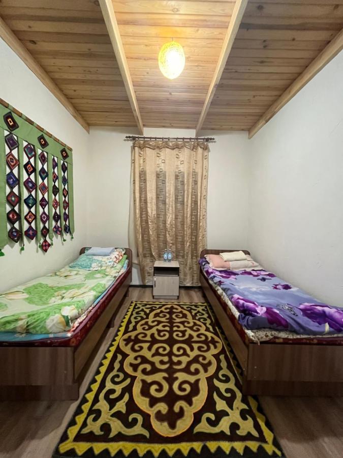 Guest House Guljan Bokonbayevo Dış mekan fotoğraf