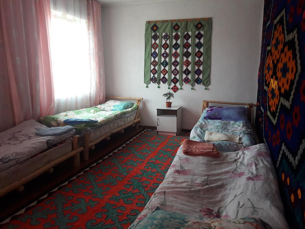 Guest House Guljan Bokonbayevo Dış mekan fotoğraf